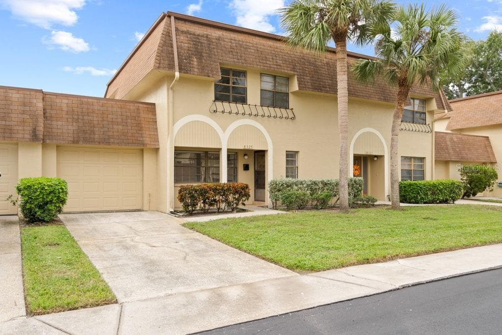 8325 17TH STREET N ST PETERSBURG, FL 33702