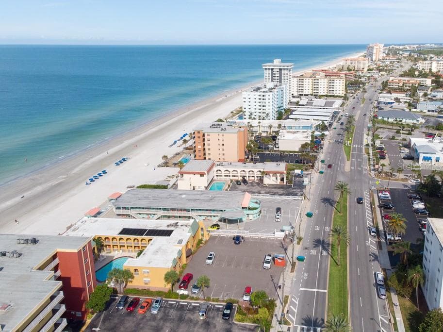 17248 GULF BOULEVARD UNIT 16 NORTH REDINGTON BEACH, FL 33708