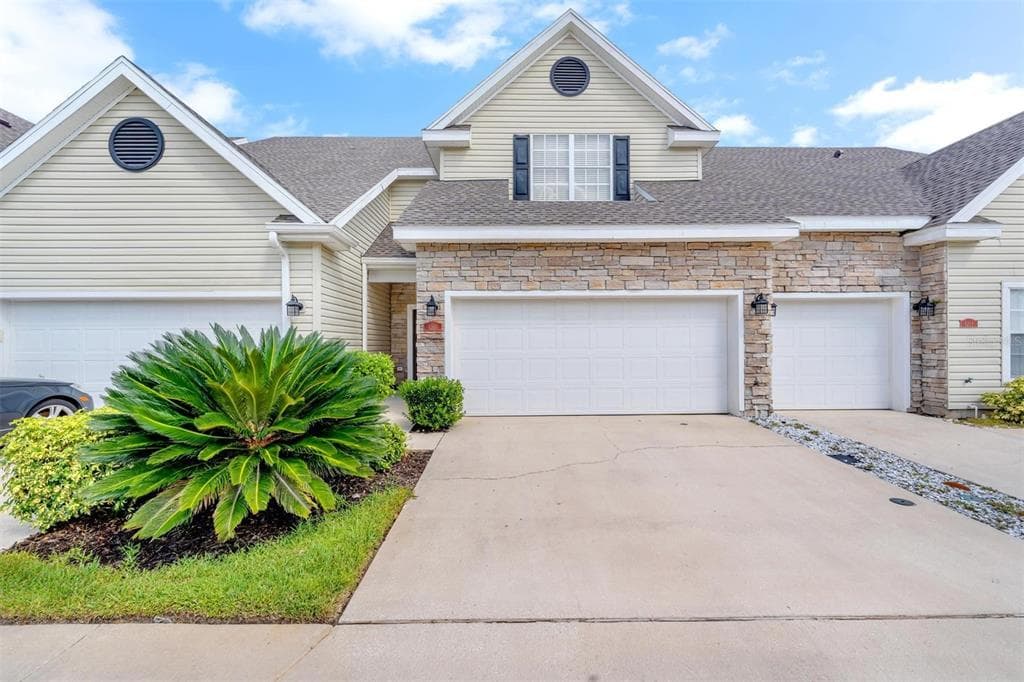 4266 BUFFUM PLACE LAKELAND, FL 33813