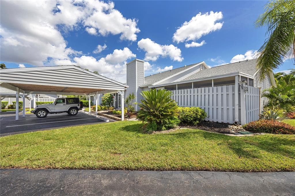 6219 TIMBERWOOD CIRCLE UNIT 133 FORT MYERS, FL 33908