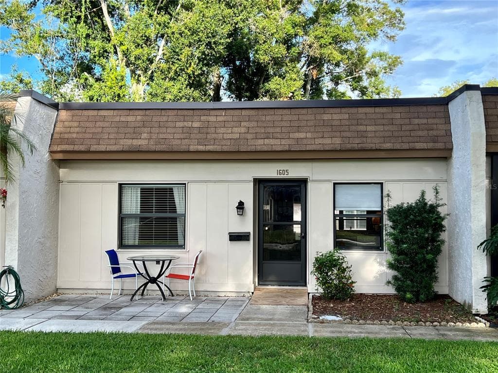 1605 FLINT DRIVE W CLEARWATER, FL 33759