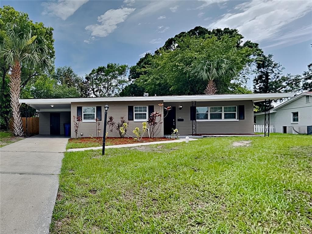 2705 CAMPUS HILL DRIVE TAMPA, FL 33612