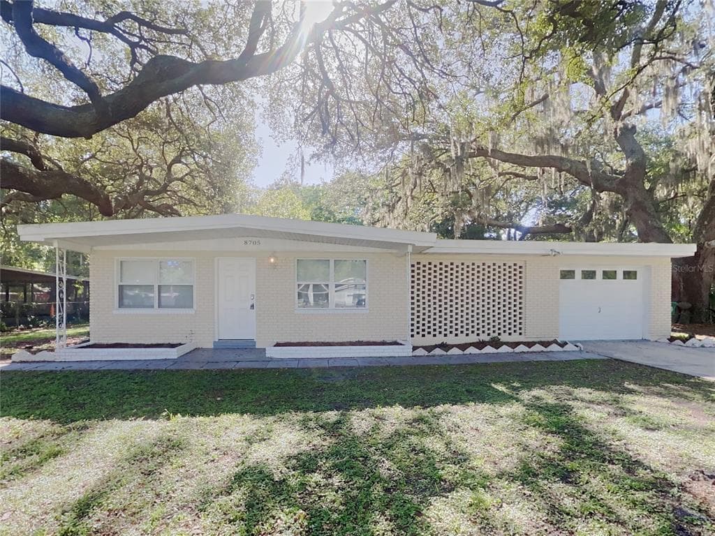 8705 N HYALEAH ROAD TAMPA, FL 33617