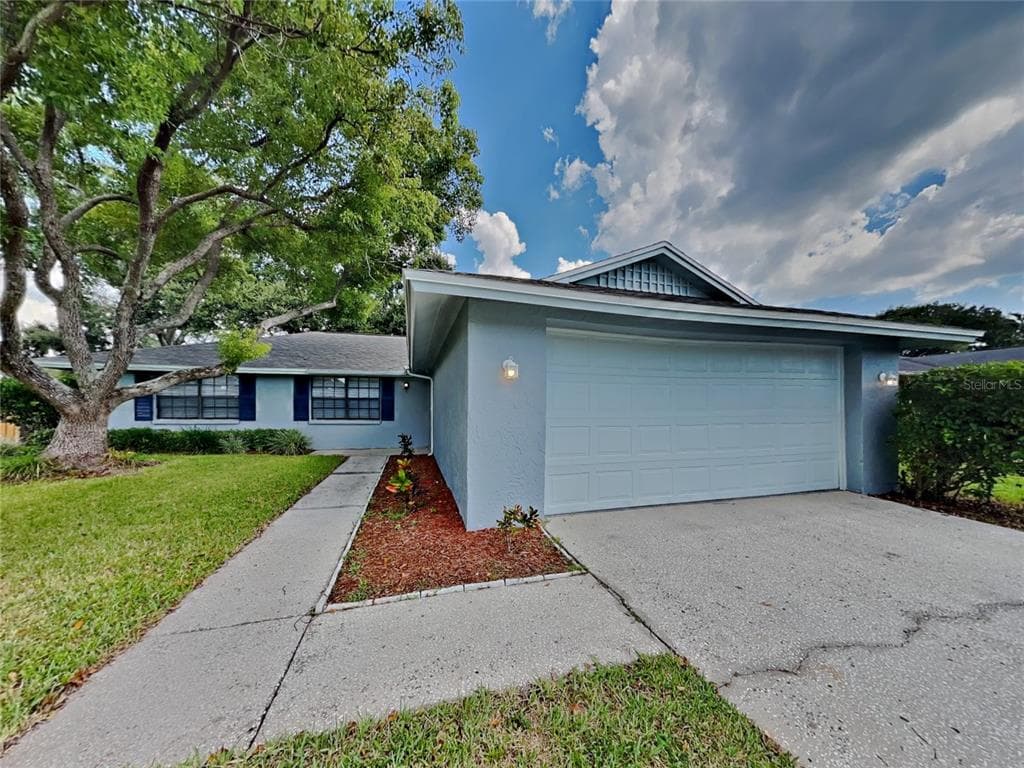 16019 EAGLE RIVER WAY TAMPA, FL 33624
