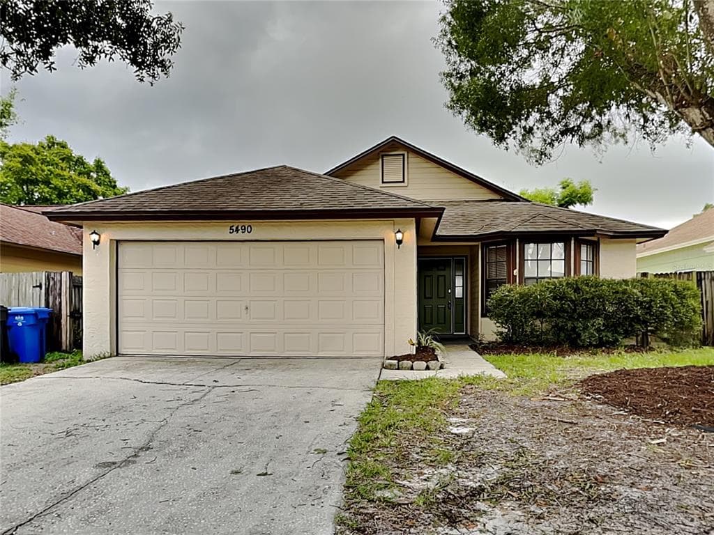 5490 FRIARSWAY DRIVE TAMPA, FL 33624