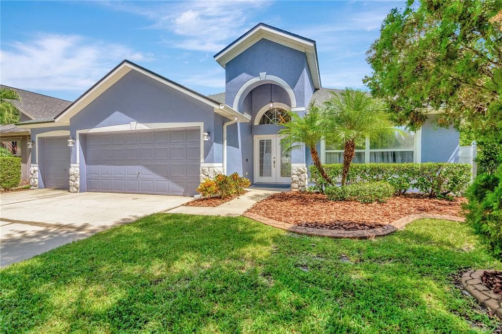 5807 HERONVIEW CRESCENT DRIVE