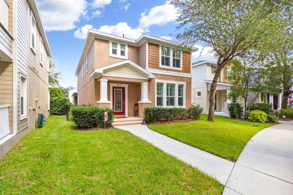 5910 GOLDENBARK PLACE LITHIA, FL 33547