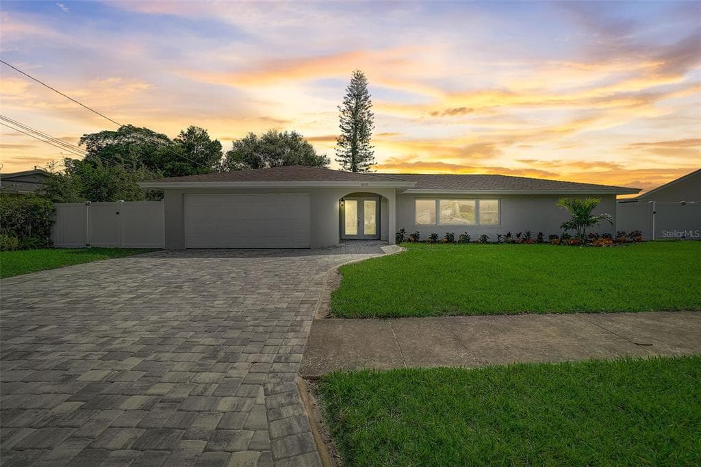 905 RICHARDS AVENUE CLEARWATER, FL 33755