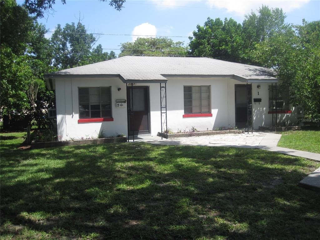 2567 15TH AVENUE N UNIT 2 ST PETERSBURG, FL 33713