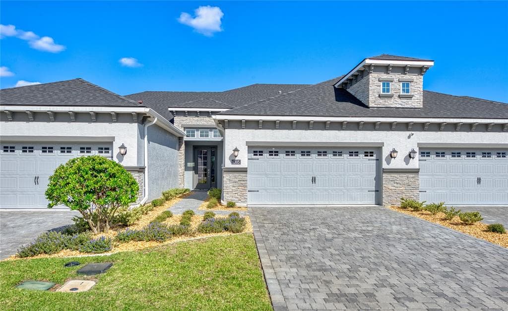 6305 HANFIELD DRIVE PORT ORANGE, FL 32128