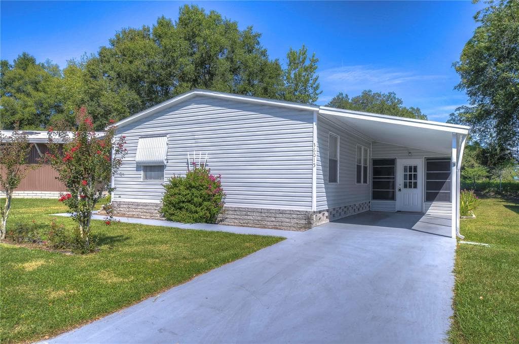 36015 ASTER AVENUE ZEPHYRHILLS, FL 33541