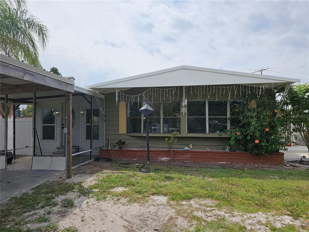 2410 STUDIO BOULEVARD RUSKIN, FL 33570