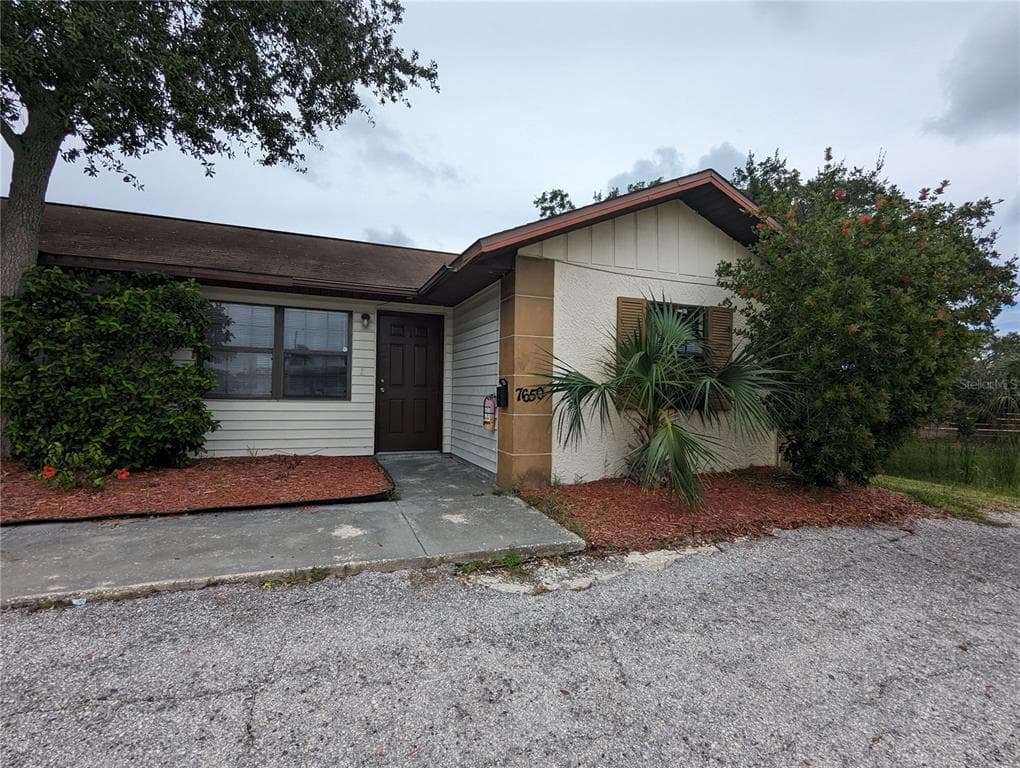 7650 34TH STREET N UNIT 7650 PINELLAS PARK, FL 33781