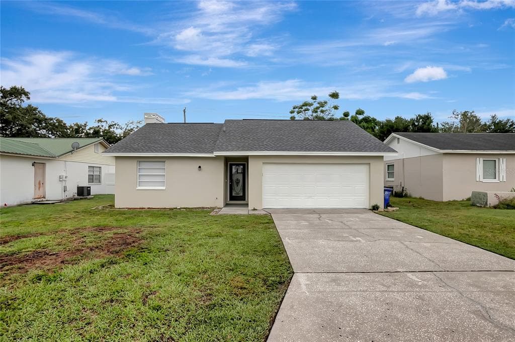 1315 CINNAMON WAY W LAKELAND, FL 33801