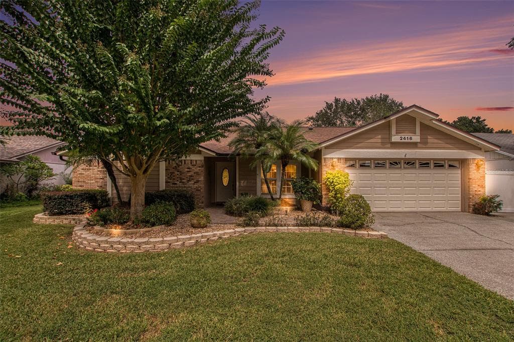 2416 ARBORWOOD DRIVE VALRICO, FL 33596