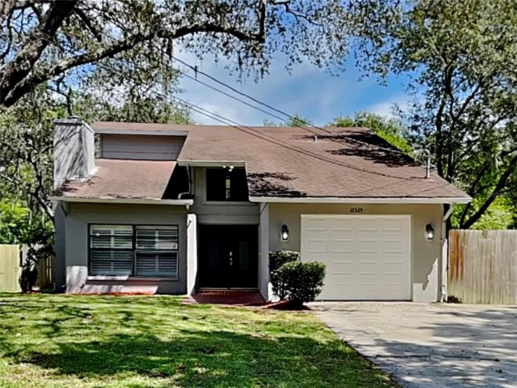 12325 WOODLEIGH AVENUE TAMPA, FL 33612