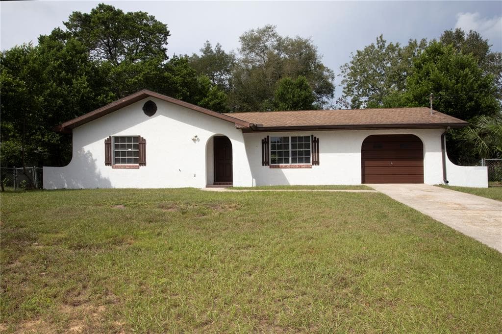 613 LA SALLE AVENUE INVERNESS, FL 34452