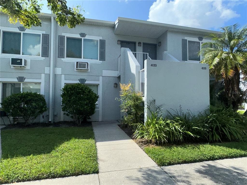 4133 DOLPHIN DRIVE UNIT 4133 TAMPA, FL 33617