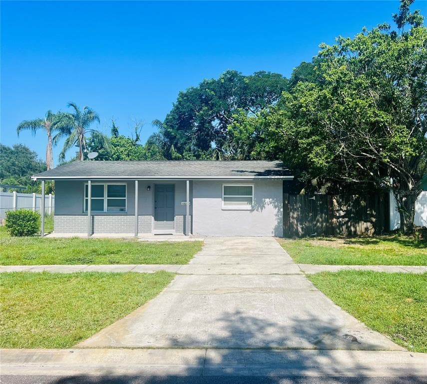 10010 61ST WAY N PINELLAS PARK, FL 33782