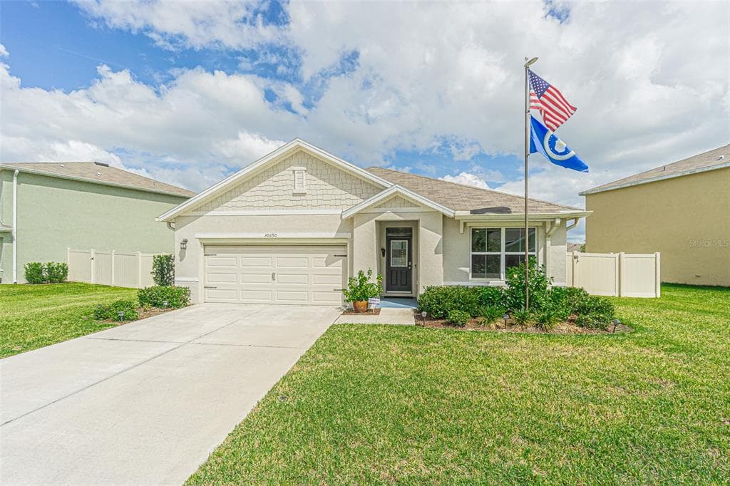 30690 SUMMER SUN LOOP WESLEY CHAPEL, FL 33545
