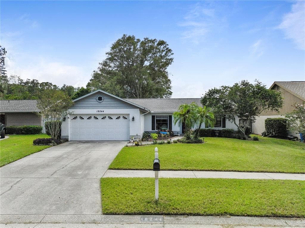 18244 SWAN LAKE DRIVE LUTZ, FL 33549