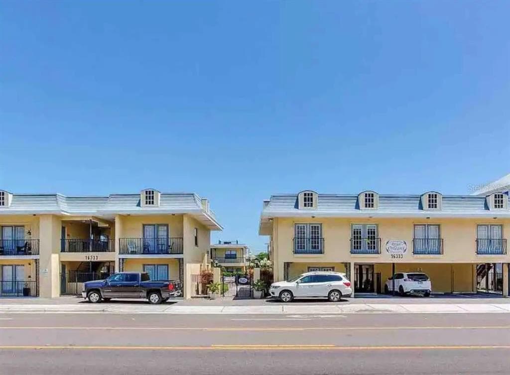 16333 GULF BOULEVARD UNIT 217 REDINGTON BEACH, FL 33708