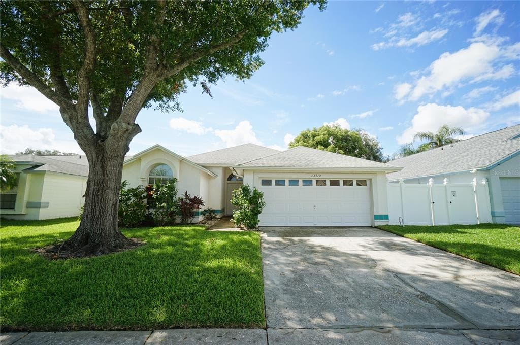 13510 COLORADO PLACE TAMPA, FL 33626