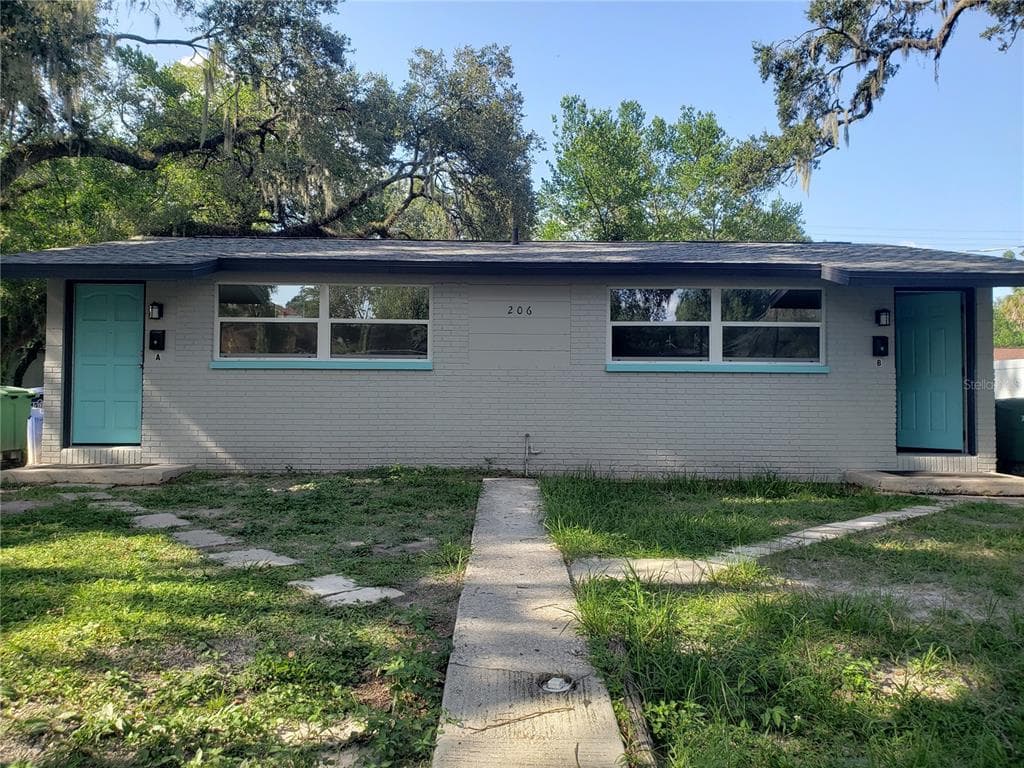 206 E PLYMOUTH STREET UNIT A and B TAMPA, FL 33603