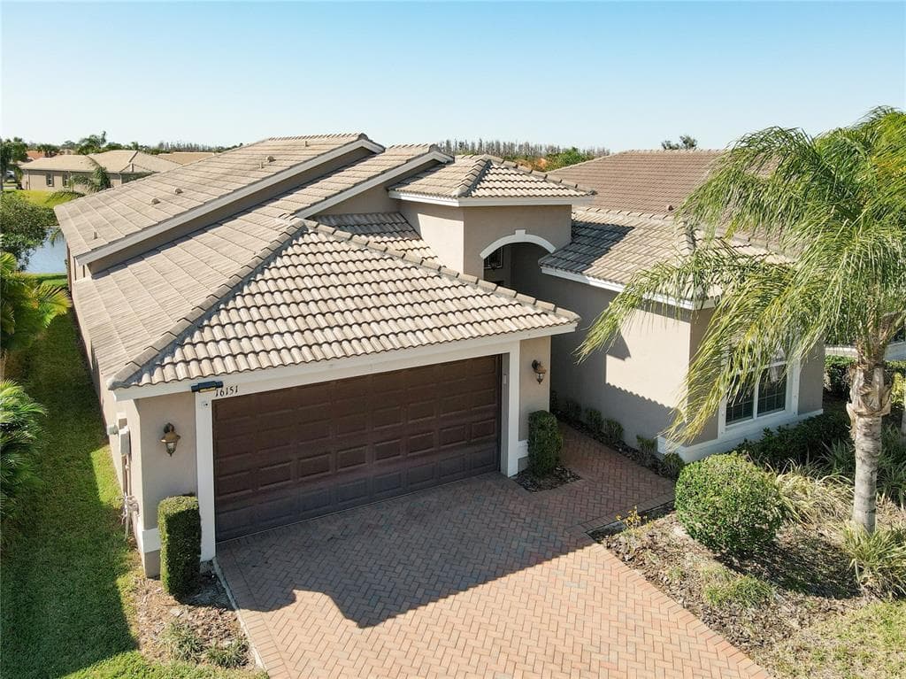 16151 COQUINA BAY LANE WIMAUMA, FL 33598