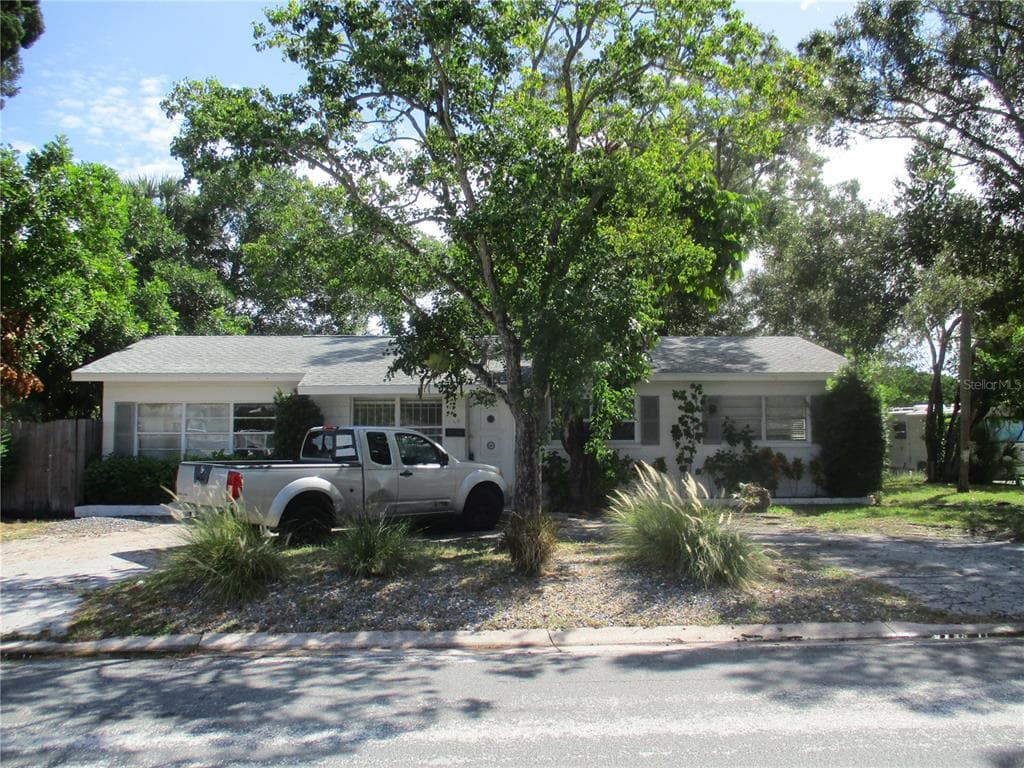 540 32ND STREET S ST PETERSBURG, FL 33712