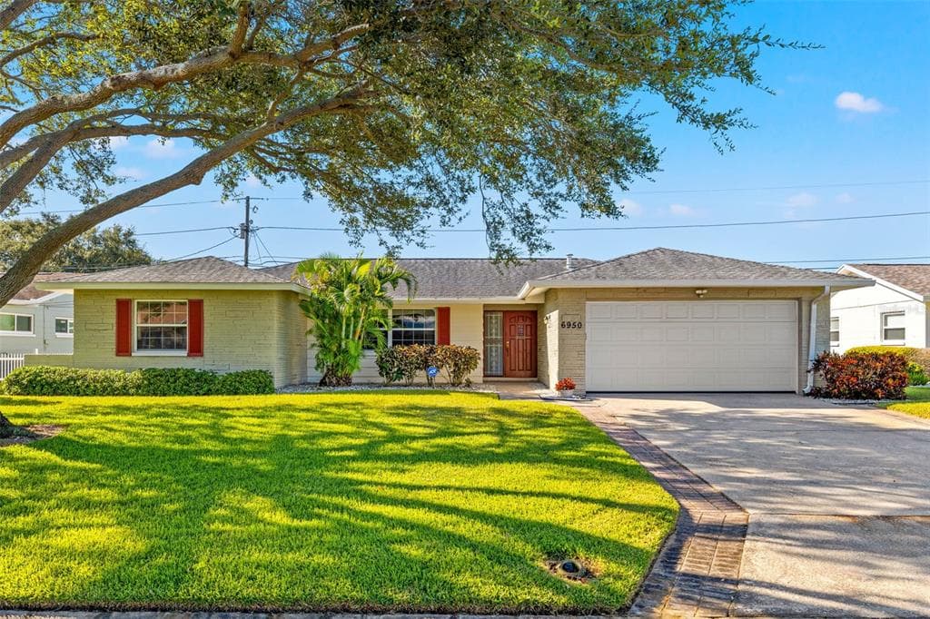 6950 14TH AVENUE N ST PETERSBURG, FL 33710