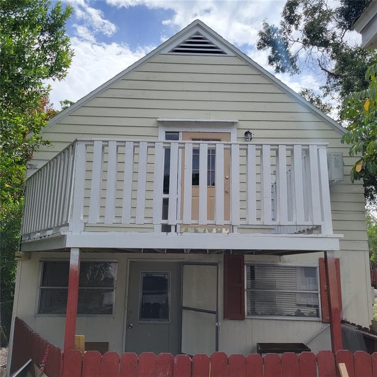 630 34TH AVENUE S UNIT A ST PETERSBURG, FL 33705