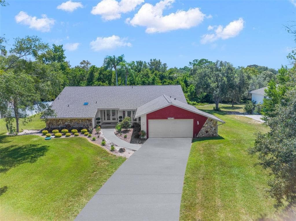 7872 FLORAL DRIVE WEEKI WACHEE, FL 34607