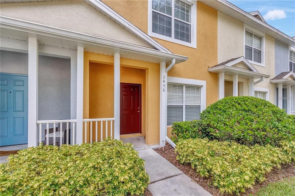 3456 HIGH HAMPTON CIRCLE TAMPA, FL 33610