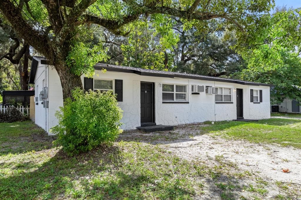 1401 E SITKA STREET UNIT A TAMPA, FL 33604