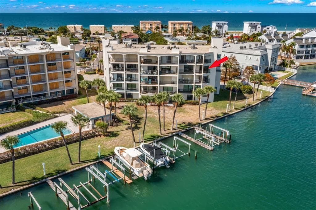 9825 HARRELL AVENUE UNIT 401 TREASURE ISLAND, FL 33706