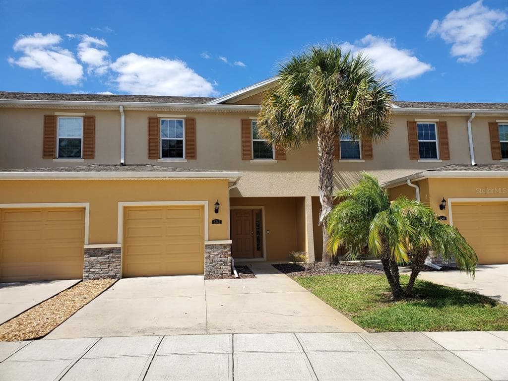 8342 PINE RIVER ROAD TAMPA, FL 33637