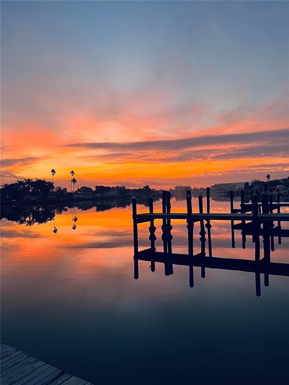 11315 3RD STREET E UNIT B TREASURE ISLAND, FL 33706