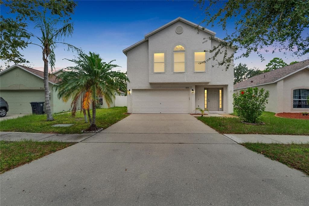 10533 OPUS DRIVE RIVERVIEW, FL 33579
