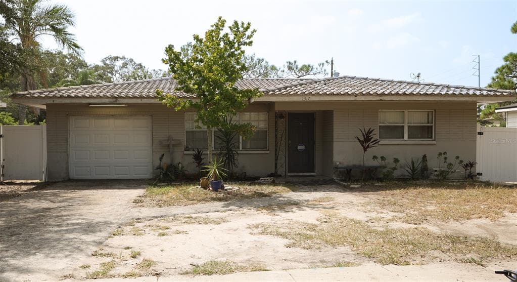 1317 OVERLEA STREET CLEARWATER, FL 33755