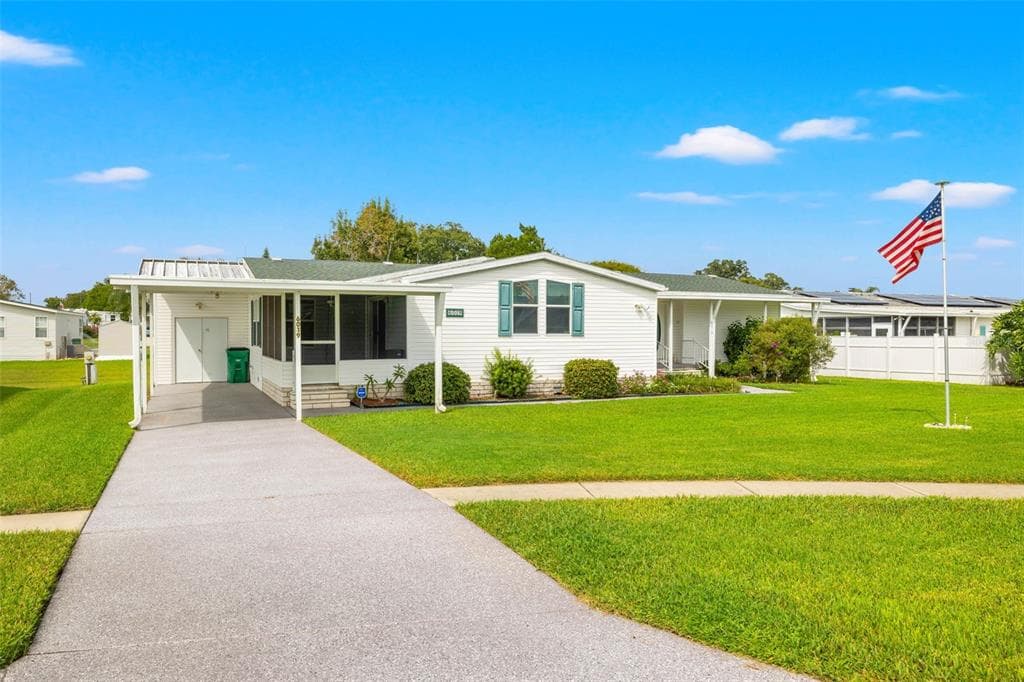 6019 RIDGEWAY DRIVE ZEPHYRHILLS, FL 33542