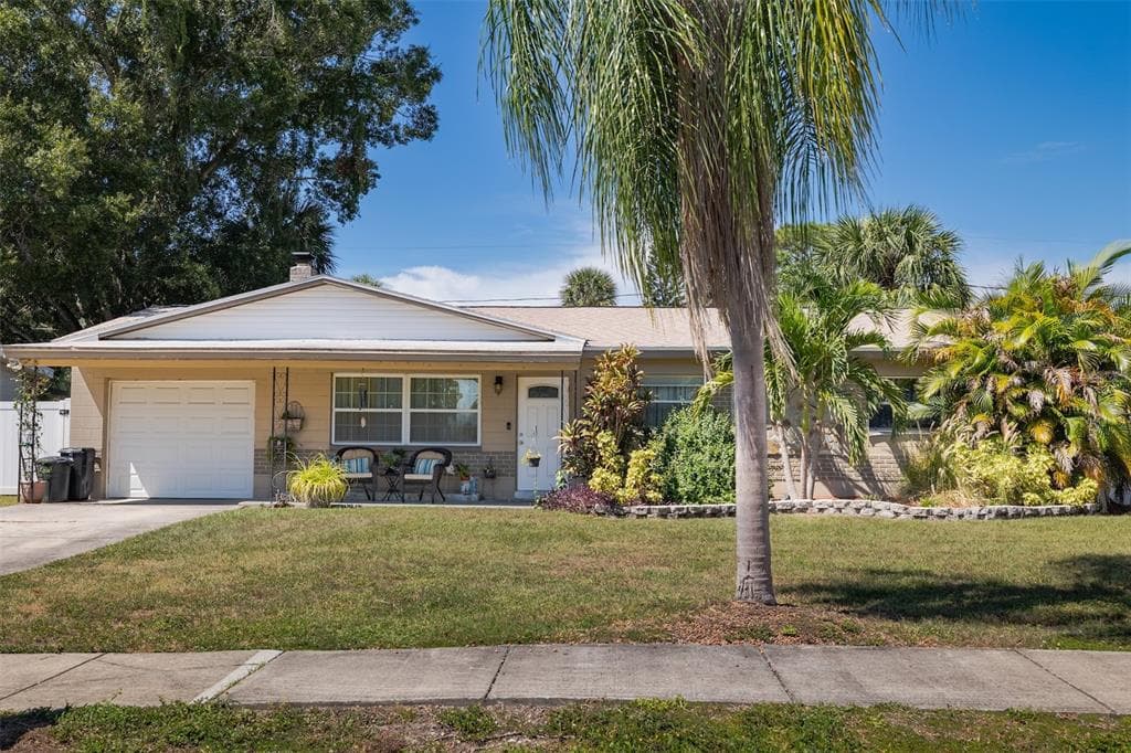 7656 85TH LANE SEMINOLE, FL 33777