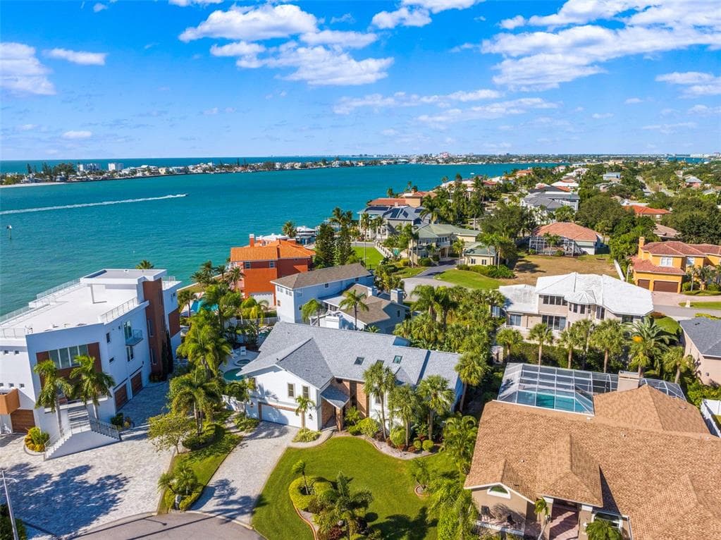 723 PINTA DRIVE TIERRA VERDE, FL 33715