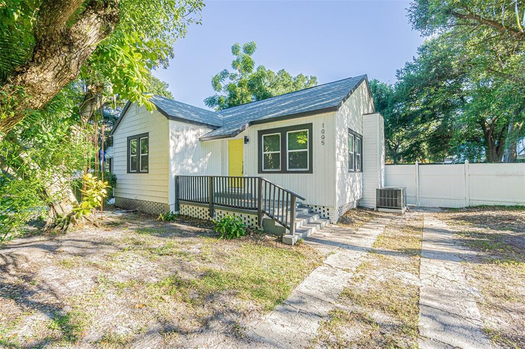 1005 E PATTERSON STREET TAMPA, FL 33604