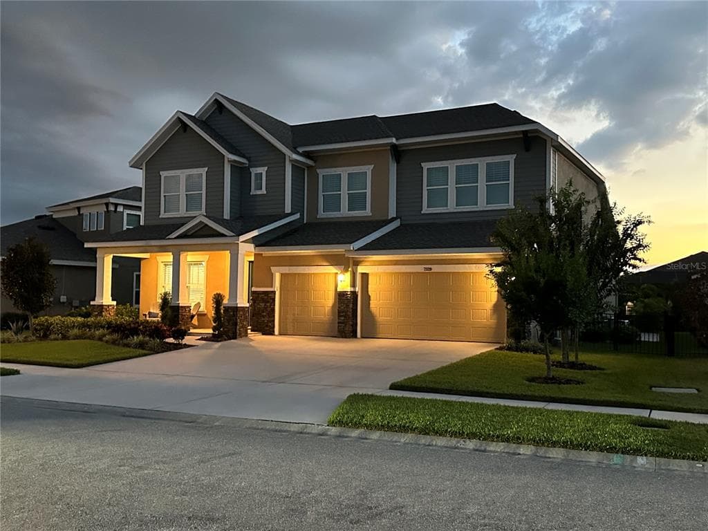 7329 PARADISO DRIVE APOLLO BEACH, FL 33572