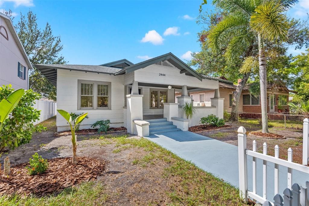 2444 1ST AVENUE S ST PETERSBURG, FL 33712