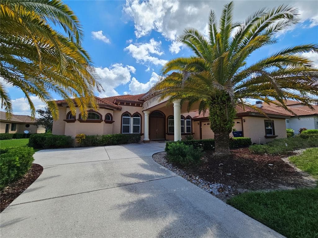 7547 TORI WAY LAKEWOOD RANCH, FL 34202