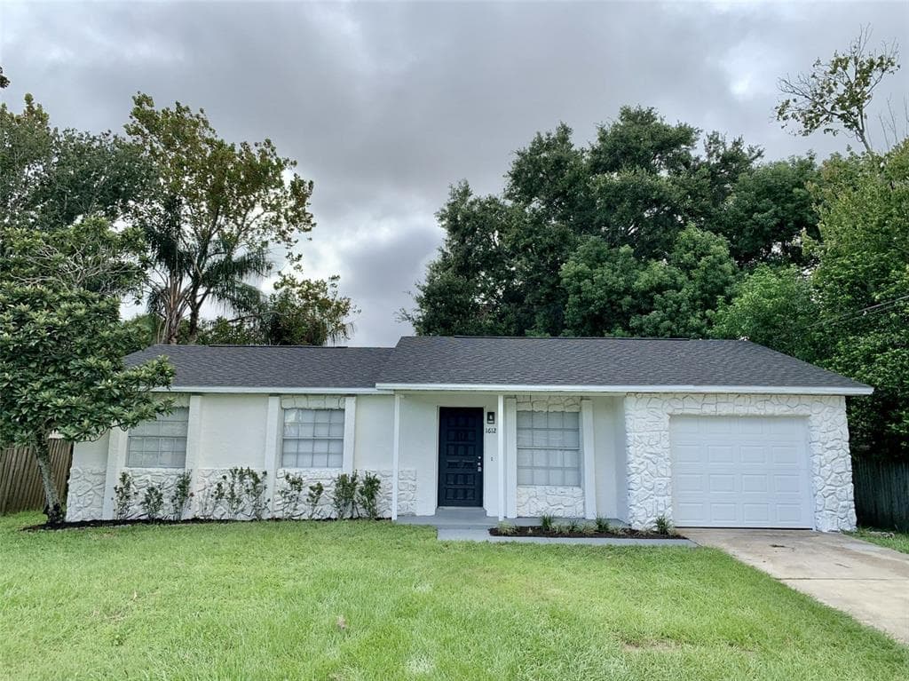 1612 PENNSYLVANIA AVENUE SAINT CLOUD, FL 34769