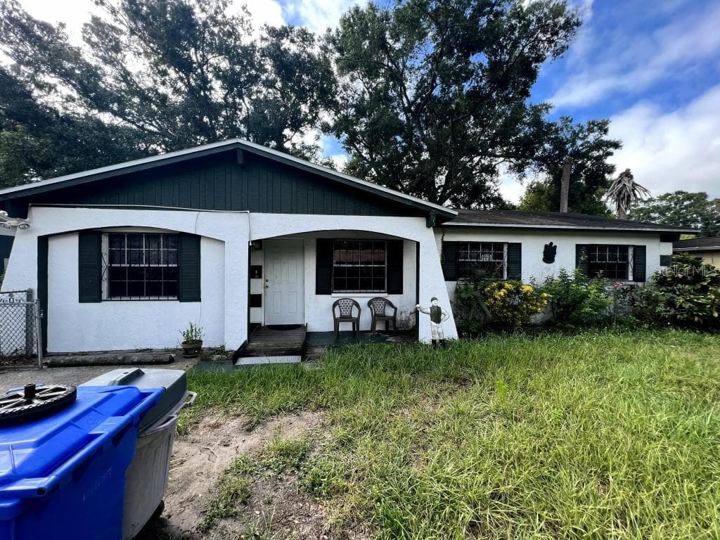 7005 SANDHURST DRIVE TAMPA, FL 33619