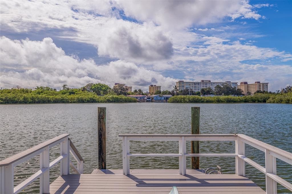 336 BOCA CIEGA POINT BOULEVARD S